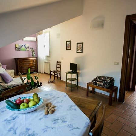 Le Raganelle Hotell Oneglia Eksteriør bilde